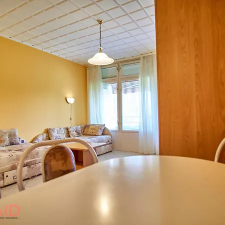 Germering - - Hostaid Apartment
