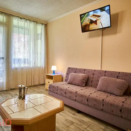 Germering - - Hostaid Apartment *